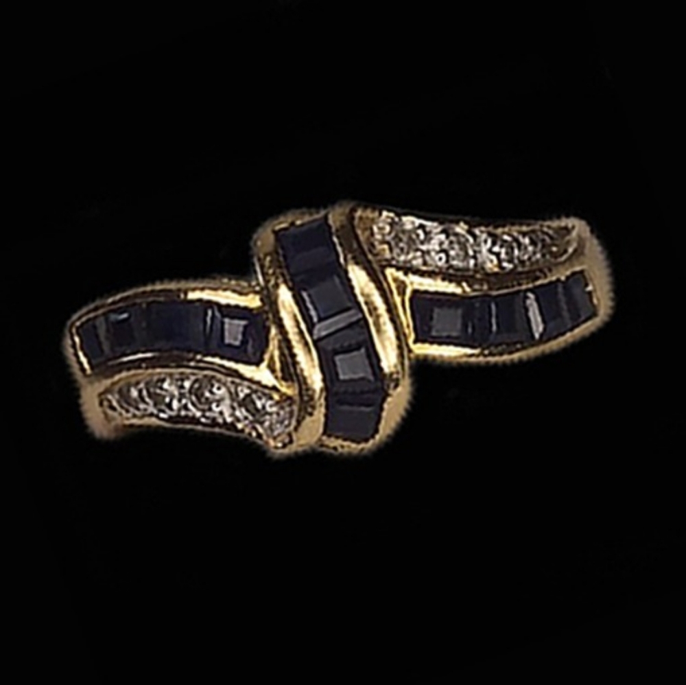 Yellow gold sapphire diamond fashion ring new